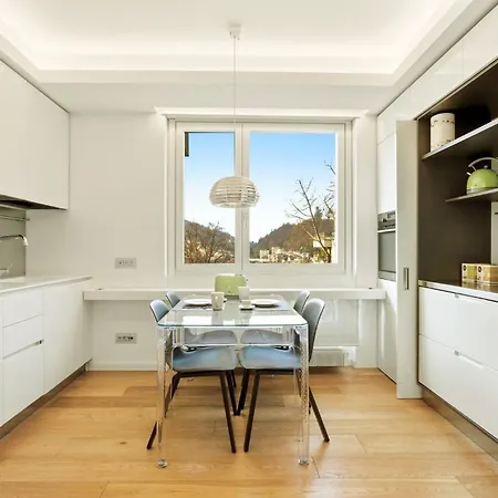 Appartement Generoso Luxury View In *